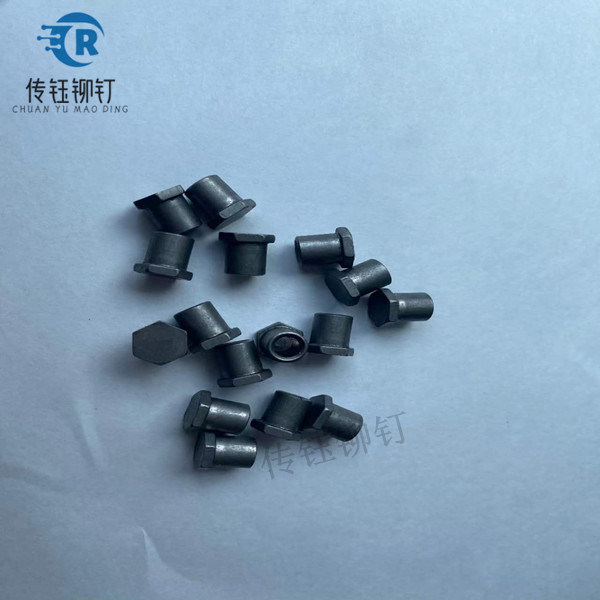 非标件