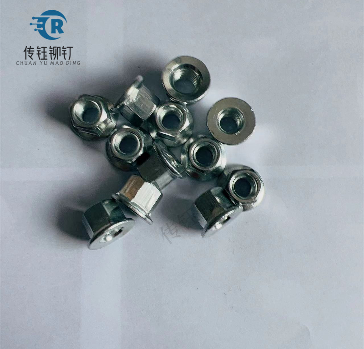 螺母